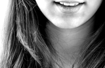 El Microbioma Oral determina el resultado de los  tratamientos periodontales: Probióticos versus antibióticos